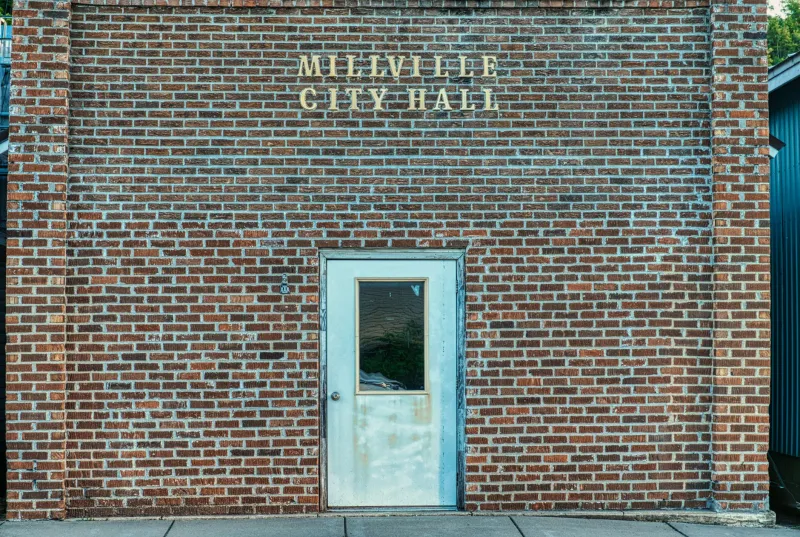 The Mayor Who Beat Himself in an Election — And Nobody Knew It Was the Same Guy