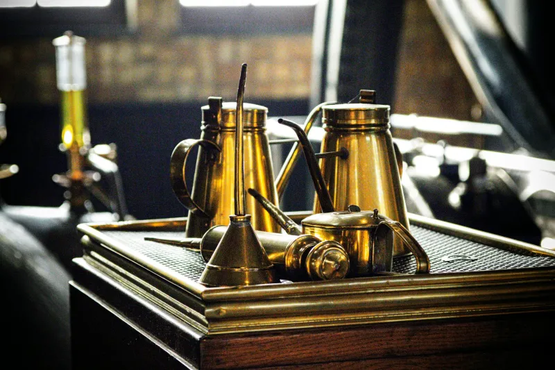 When Chicken Water Turned Into Liquid Gold: The Tennessee Widow Who Struck It Rich With a Shovel